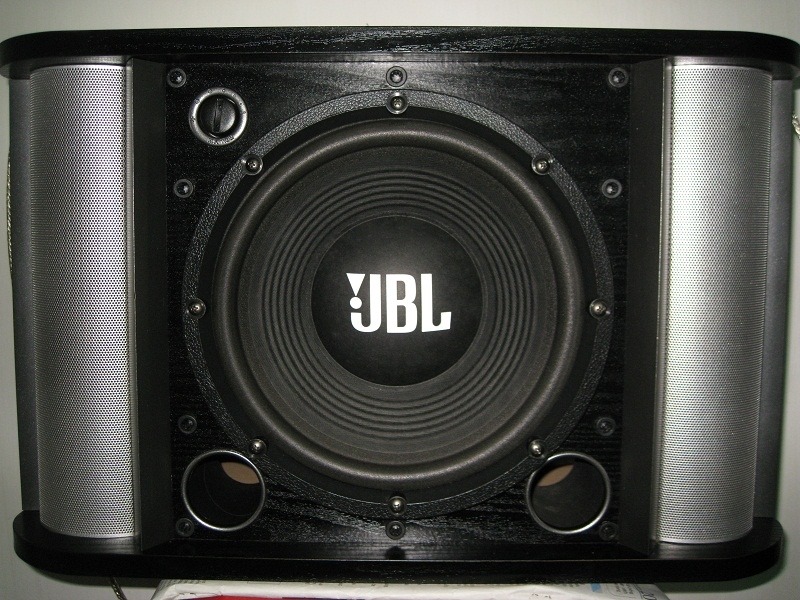LOA JBL RM10ii